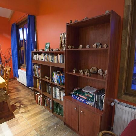 The Singing Lamb Bed & Breakfast Puerto Natales Eksteriør bilde